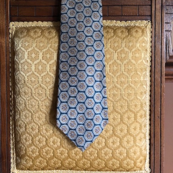 Burberrys Men's Vintage 100% Silk Tie - Picture 4 of 7
